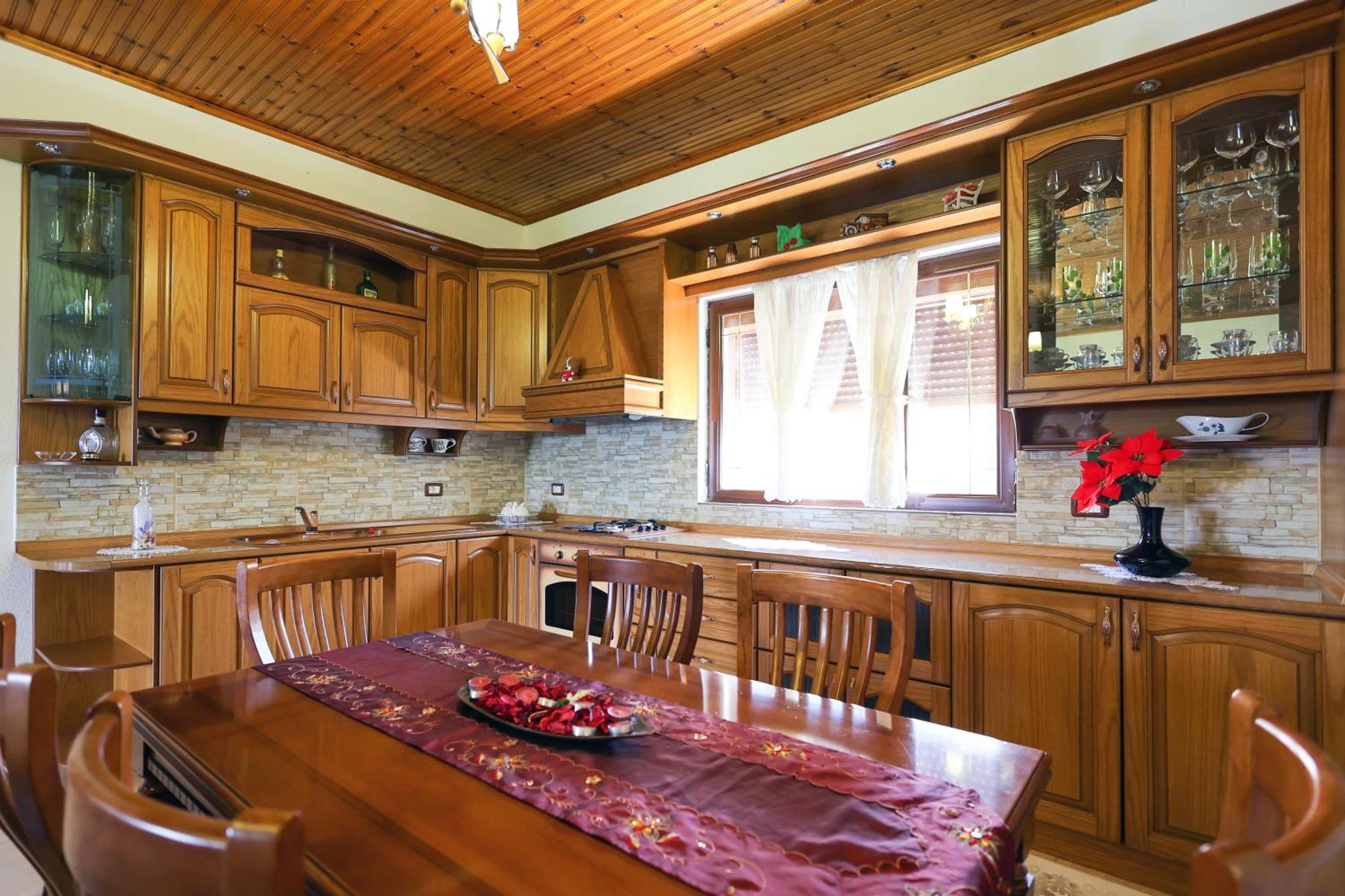 Villa Kevin Berat Exterior photo