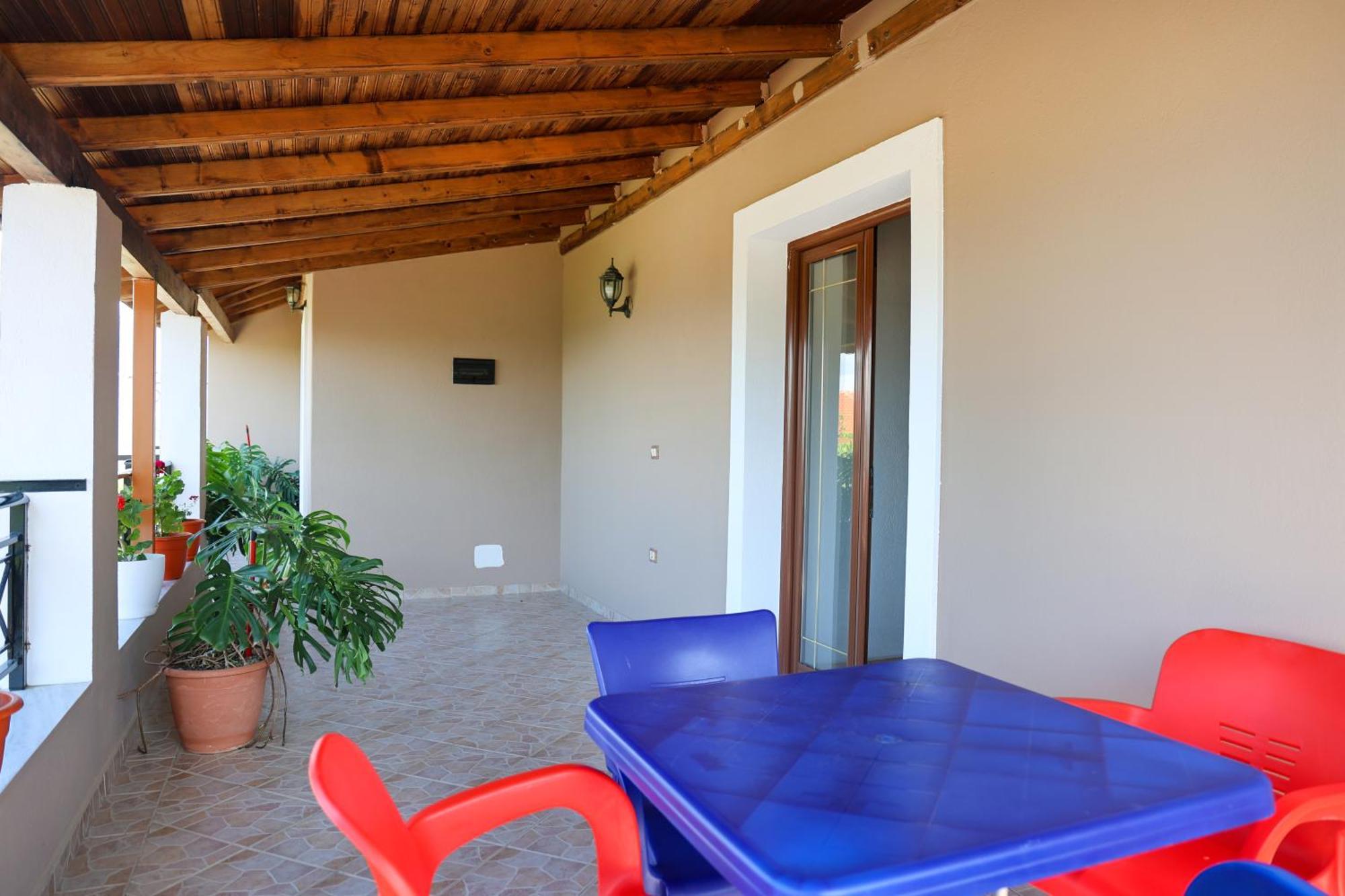 Villa Kevin Berat Exterior photo